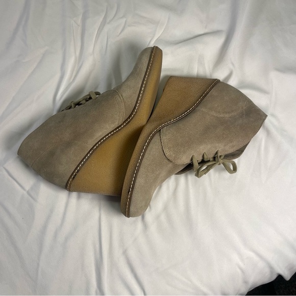 J.Crew Suede Taupe Wedge Booties | Women’s Size 9 | Made in Italy - Picture 4 of 9